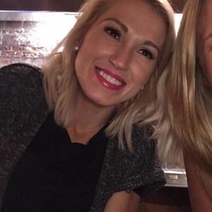 Meet your Posher, Molly